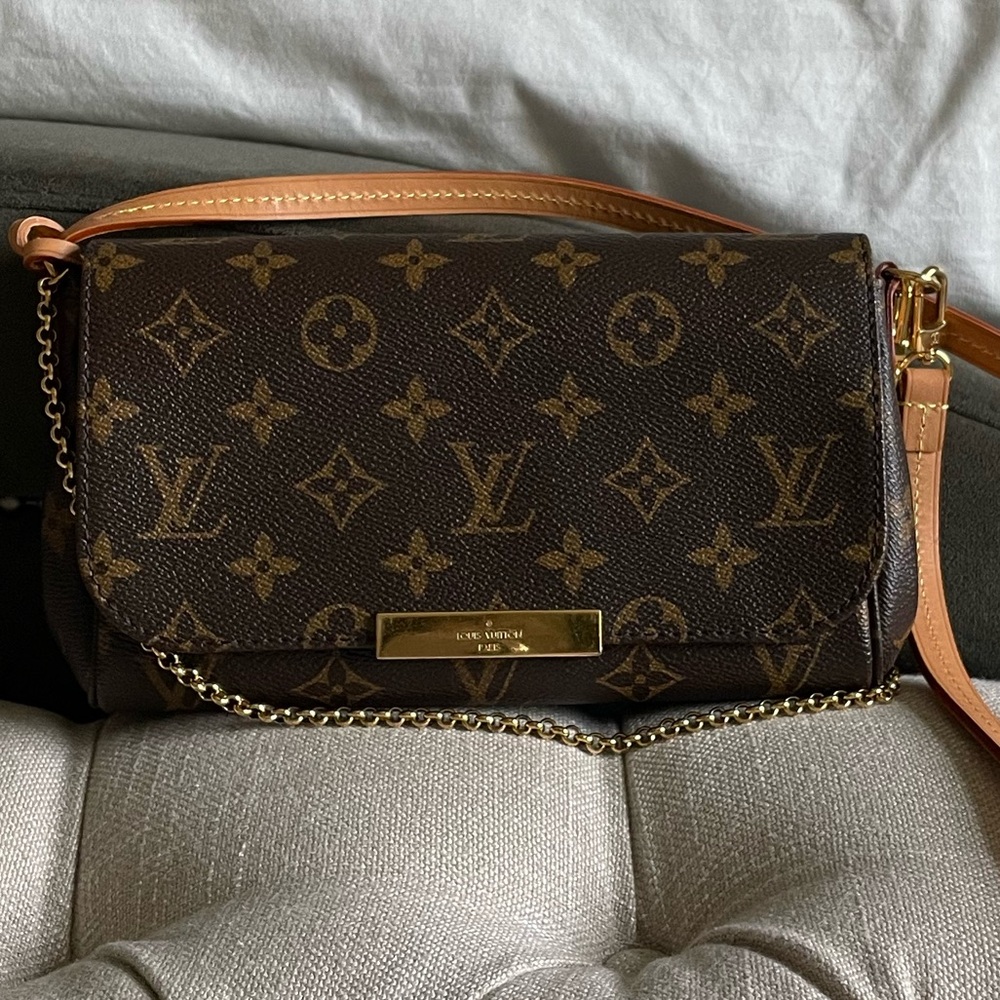 Louis Vuitton Favorite PM
